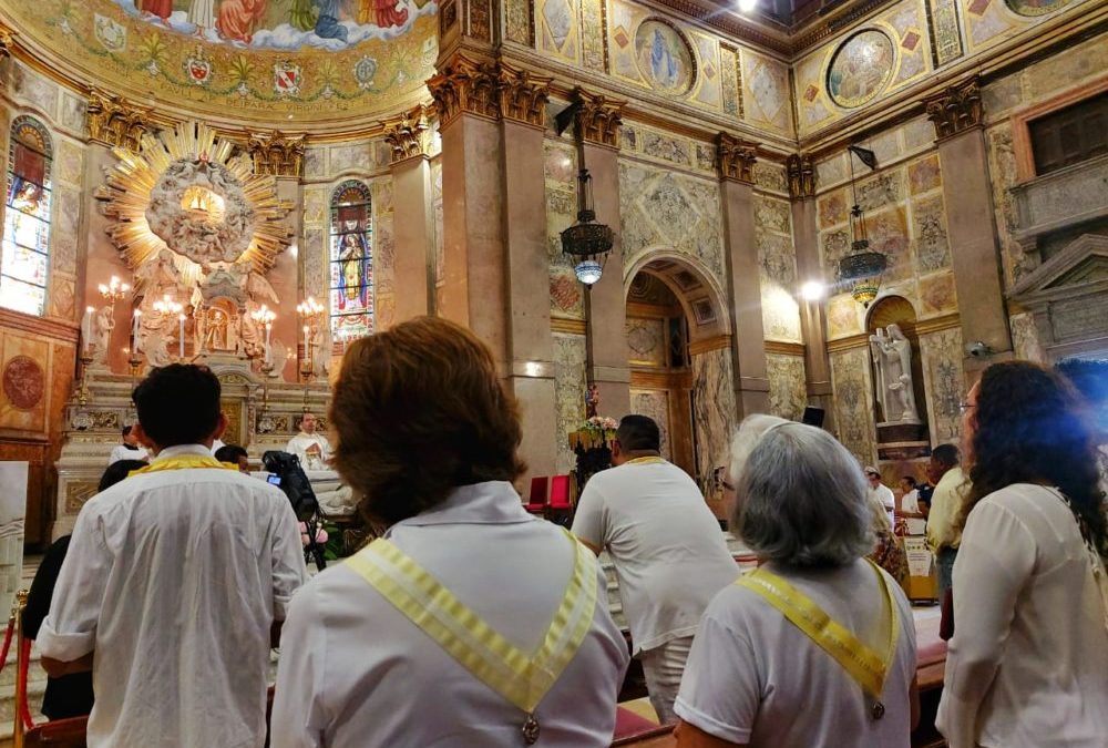 Confraria de São José celebra o dia do padroeiro durante Santa Missa nesta quinta-feira (19)