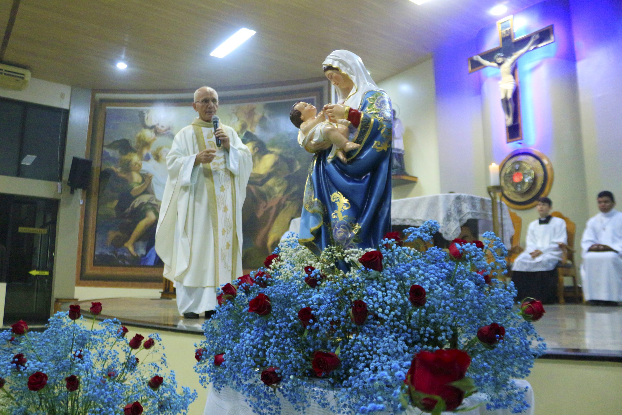 Festividade Em Honra M E Da Divina Provid Ncia Acontece Em Novembro